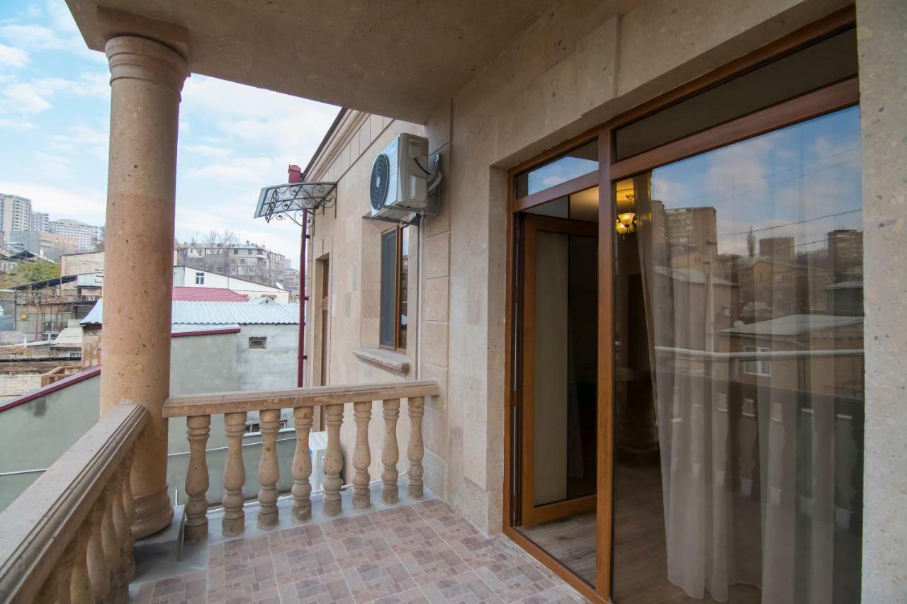 Afa Hotel & Guest House Yerevan Exterior photo